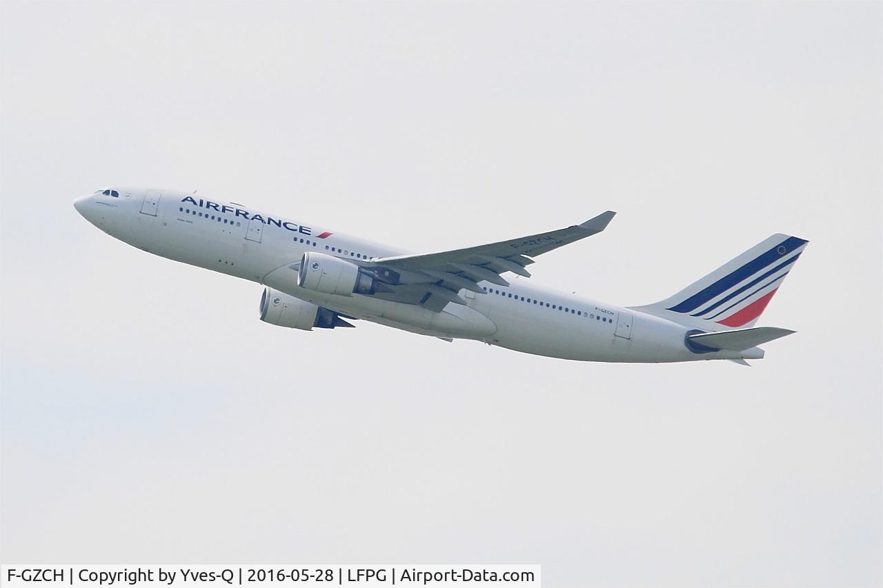 F-GZCH, 2000 Airbus A330-243 C/N 500, Airbus A330-243, Take off rwy 08L, Roissy Charles De Gaulle airport (LFPG-CDG)