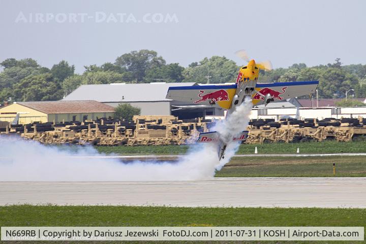 N669RB, 2000 Zivko Edge 540 C/N 0027, Zivko Aeronautics Inc EDGE 540 CN 0027 - Kirby Chambliss, N669RB