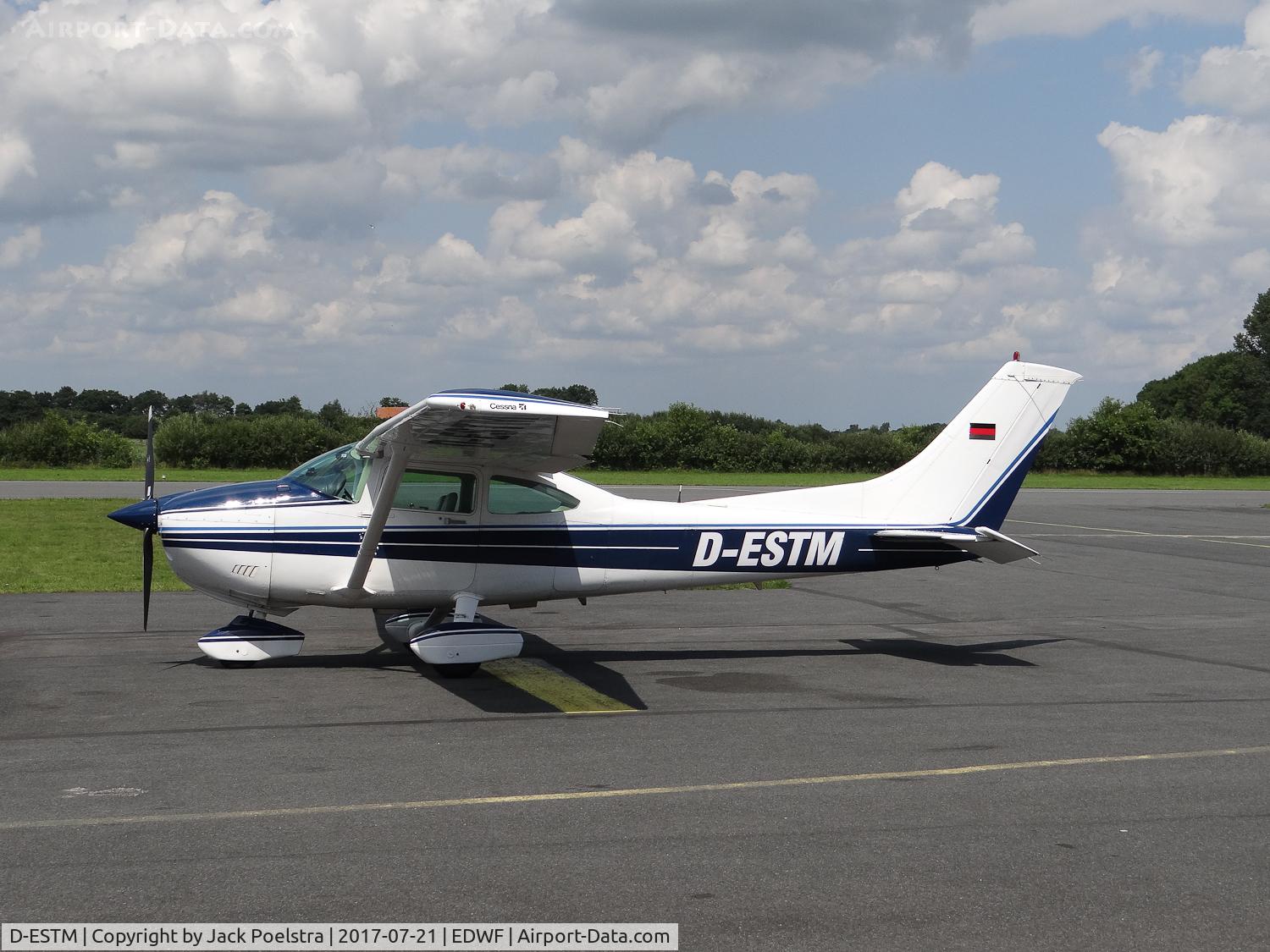 D-ESTM, Cessna 182R Skylane C/N 182-67785, D-ESTM at Leer