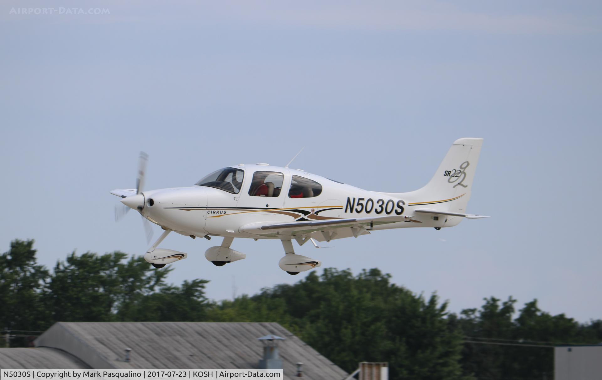 N5030S, 2004 Cirrus SR22 C/N 0827, Cirrus SR22