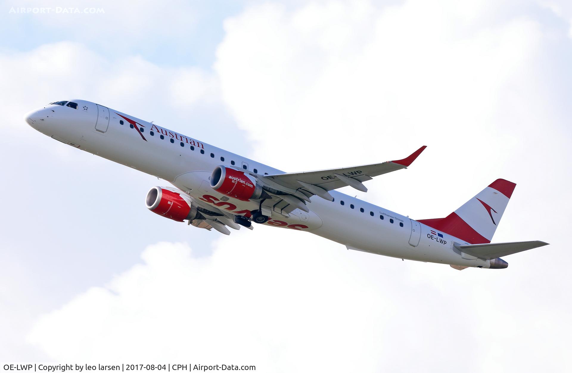 OE-LWP, 2012 Embraer 195LR  (ERJ-190-200LR) C/N 19000558, Copenhagen 4.8.2017
