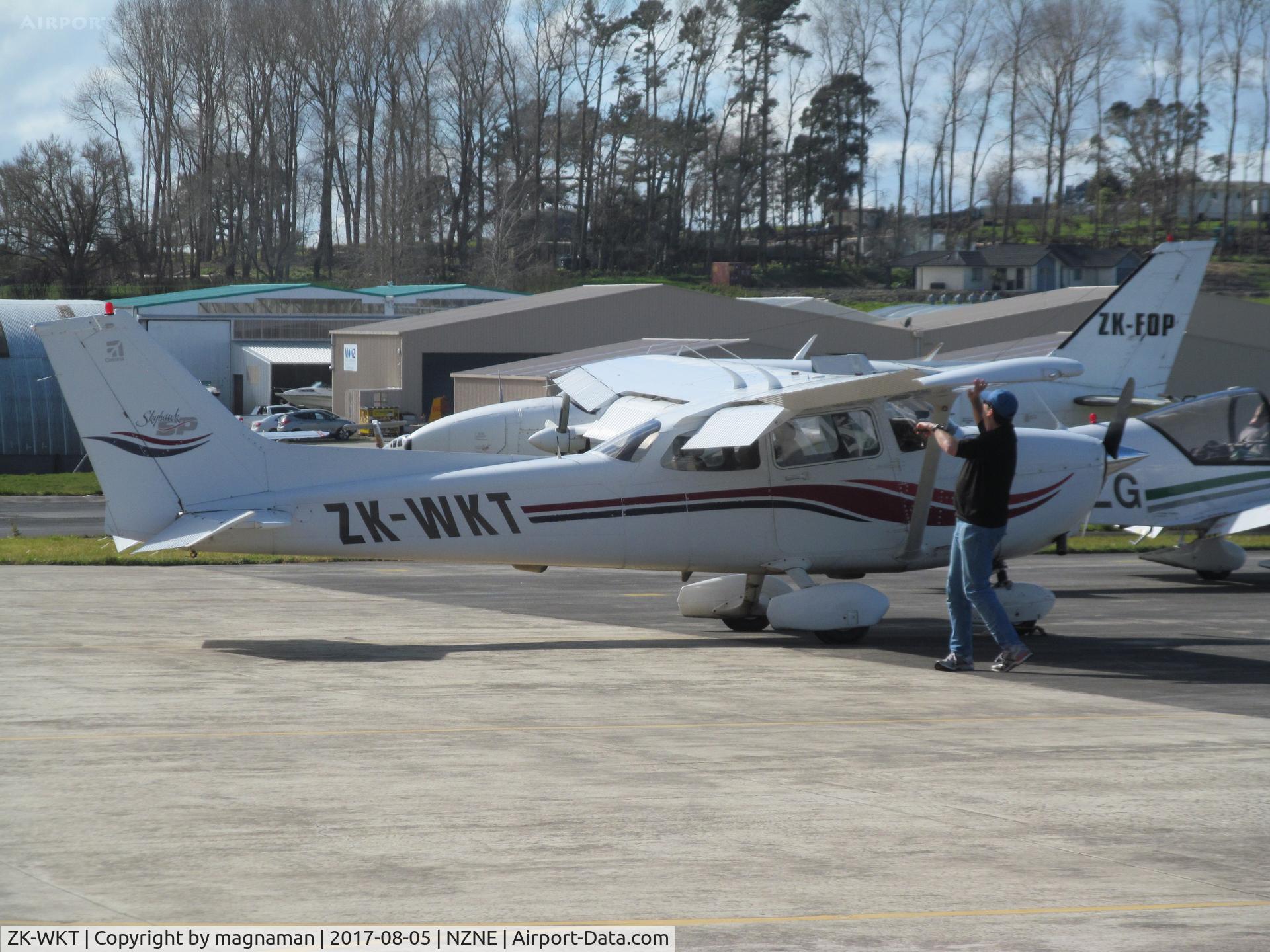 ZK-WKT, Cessna 172S C/N 172S-8647, On apron at NS