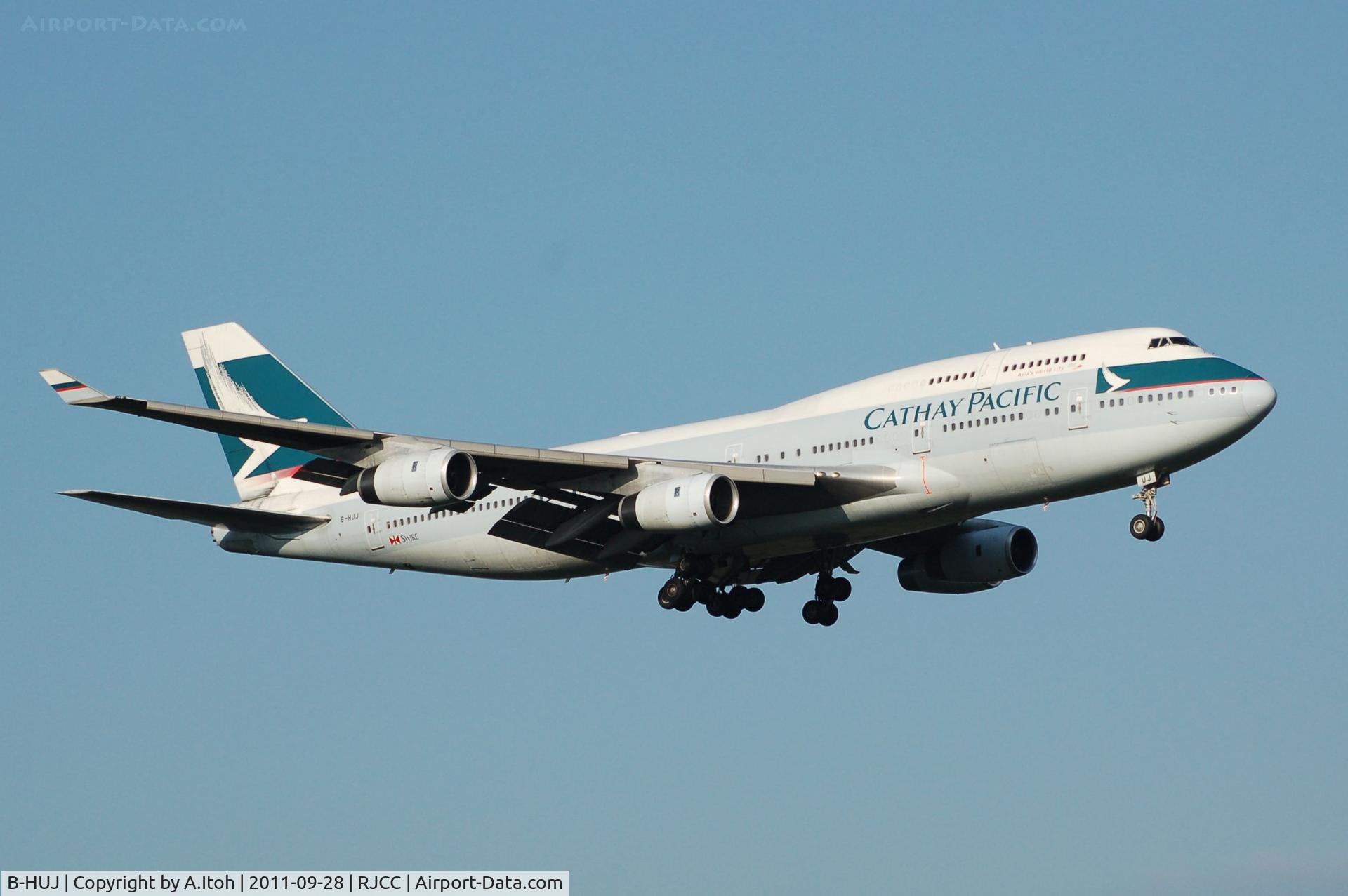 B-HUJ, 1995 Boeing 747-467 C/N 27595, App rwy 19L