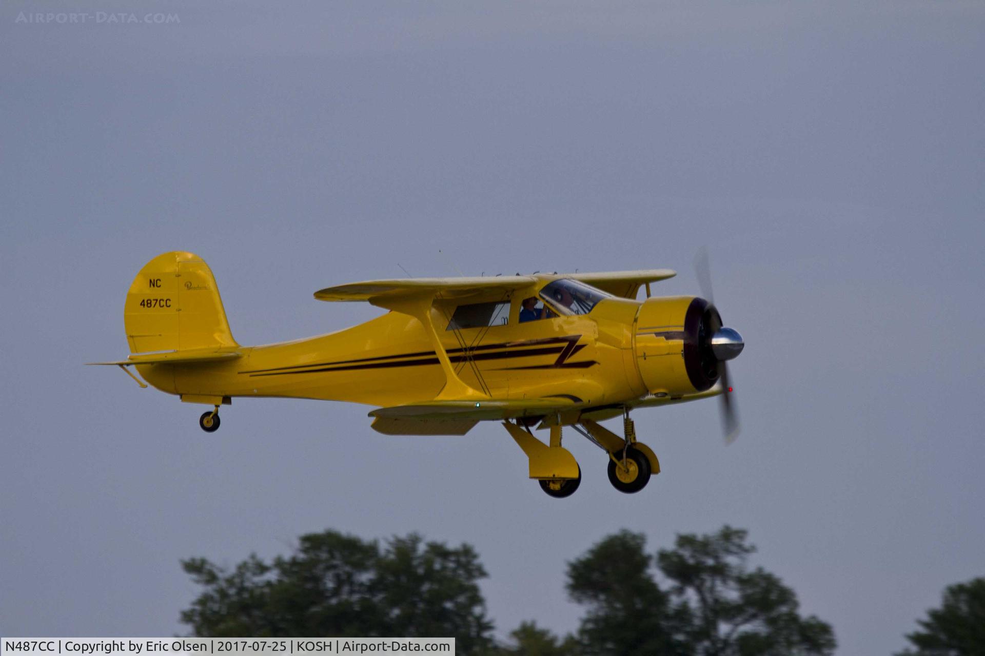 N487CC, 1943 Beech D17S Staggerwing C/N 4837, Beech Staggerwing at Airventure