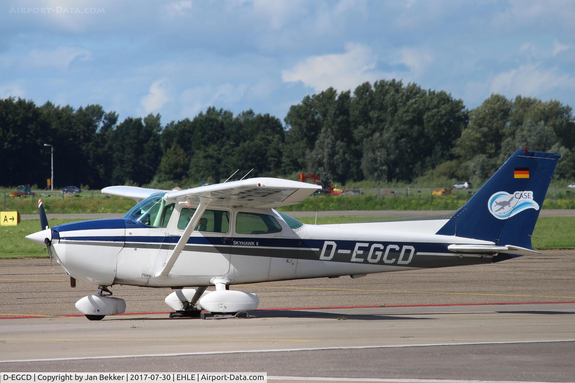 D-EGCD, 1977 Cessna 172N C/N 172-68311, Lelystad Airport