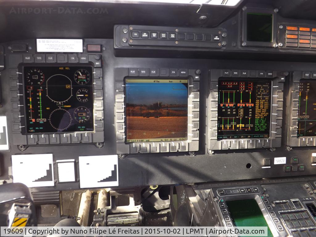 19609, 2006 AgustaWestland EH-101 Merlin Mk.516 C/N 50122, The FLIR.