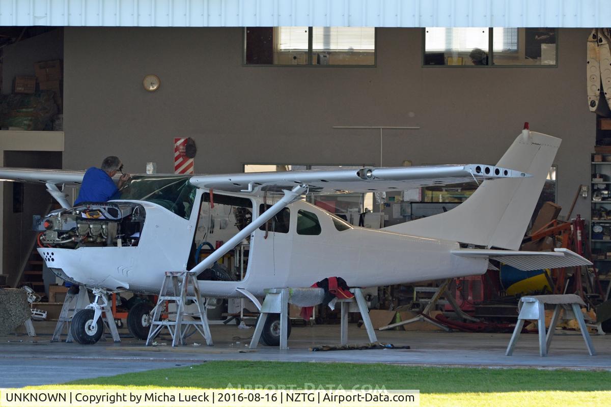 UNKNOWN, Unknown Unknown C/N Unknown, Maintenance/overhaul in Tauranga