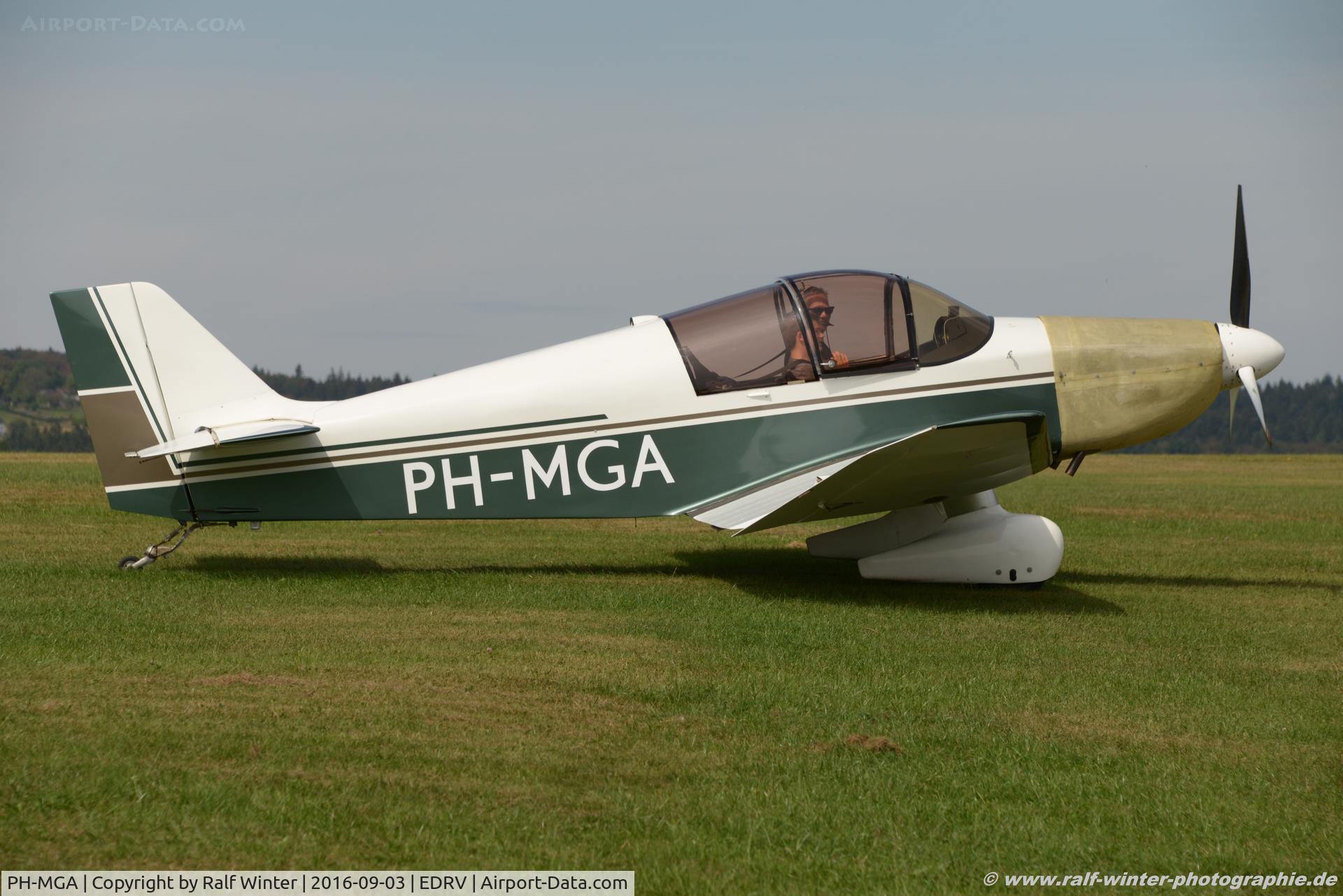 PH-MGA, 2004 Jodel DR-1050 Ambassadeur C/N 868, Jodel DR-1050 Ambassadeur - Teijgeler - 868 - PH-MGA - 03.09.2016 - EDRV