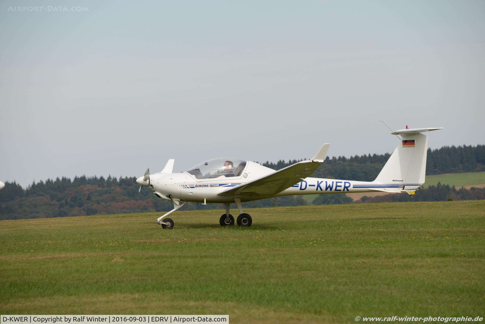 D-KWER, Diamond HK-36TTC Super Dimona C/N 36578, Diamond Aircraft HK-36TTC Super Dimona - SFG Wershofen - 36.578 - D-KWER - 03.09.2016 - EDRV