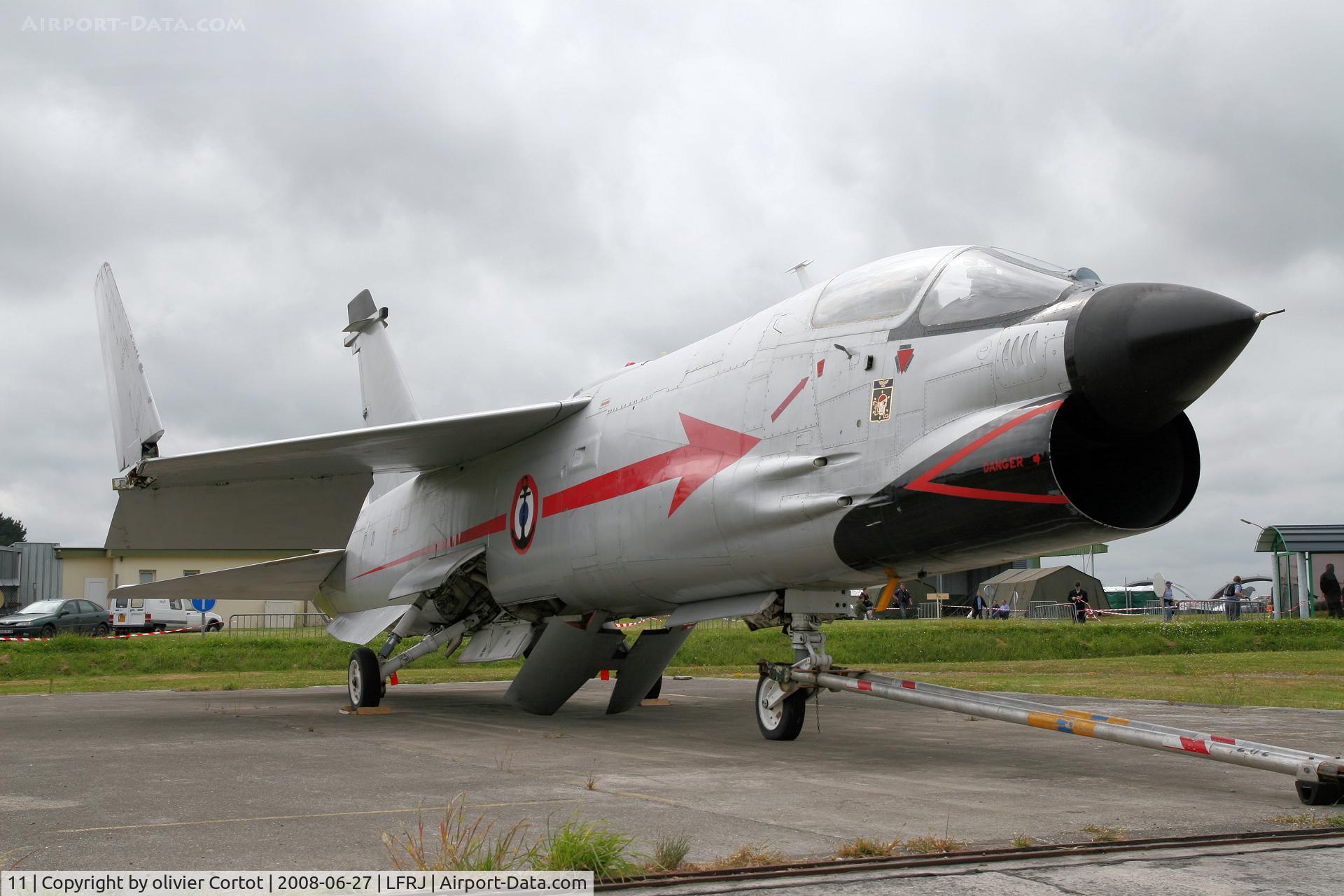11, Vought F-8P Crusader C/N 1228, Tiger meet 2008