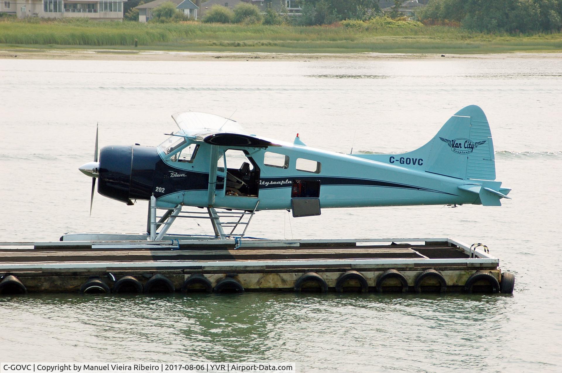 C-GOVC, 1958 De Havilland Canada DHC-2 Beaver Mk.1 C/N 1285, At YVR seaplane facility