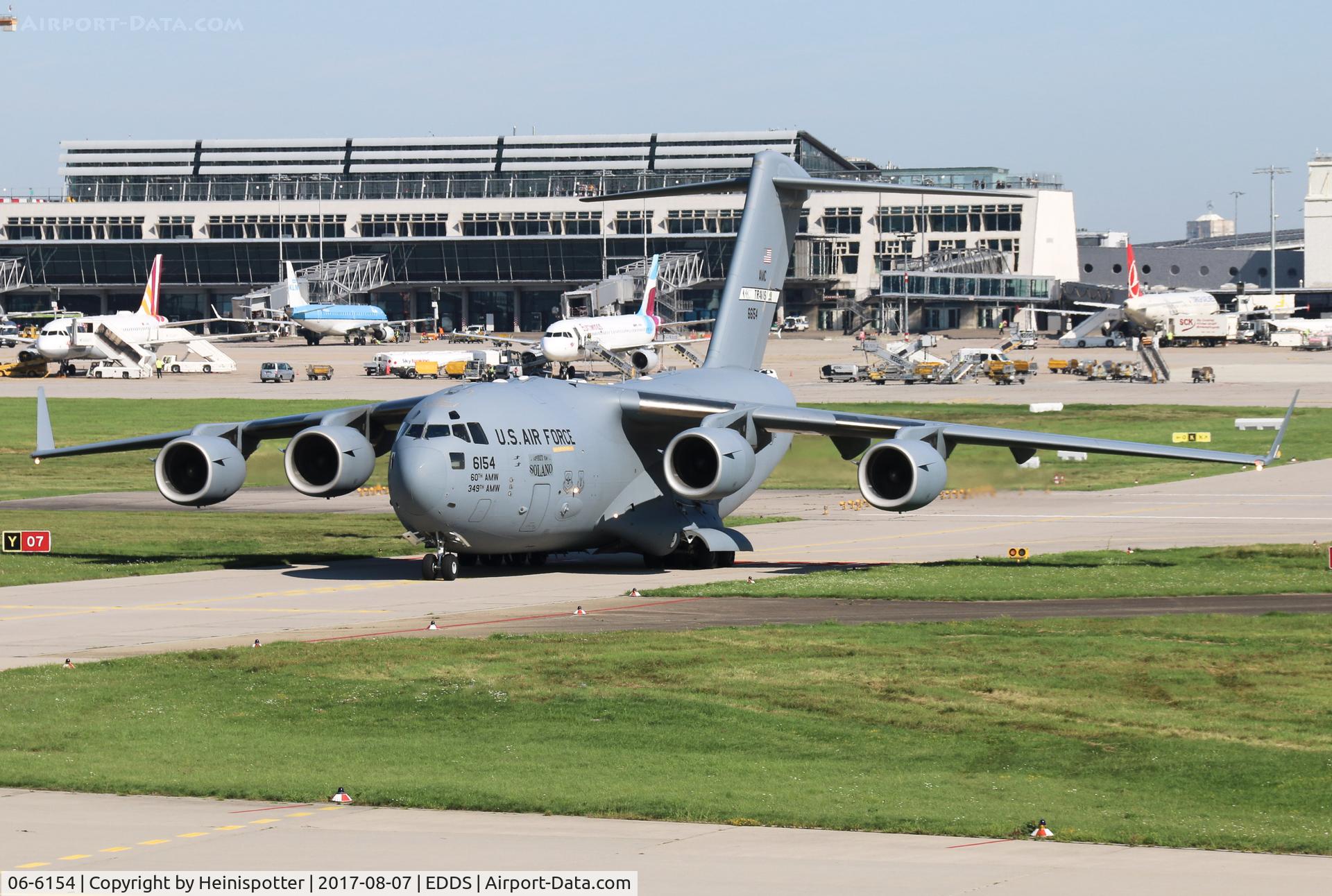 06-6154, 2006 Boeing C-17A Globemaster III C/N P-154, 06-6154 at Stuttgart Airport.