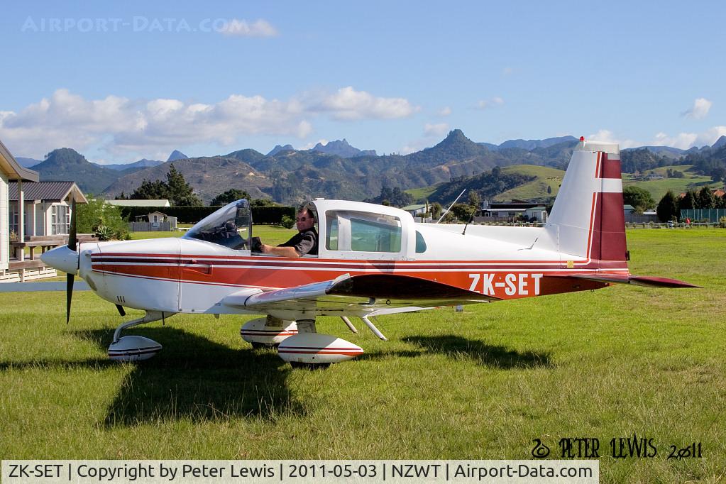 ZK-SET, Grumman American AA-5A Cheetah C/N AA5A-0324, G A Shaw, Auckland