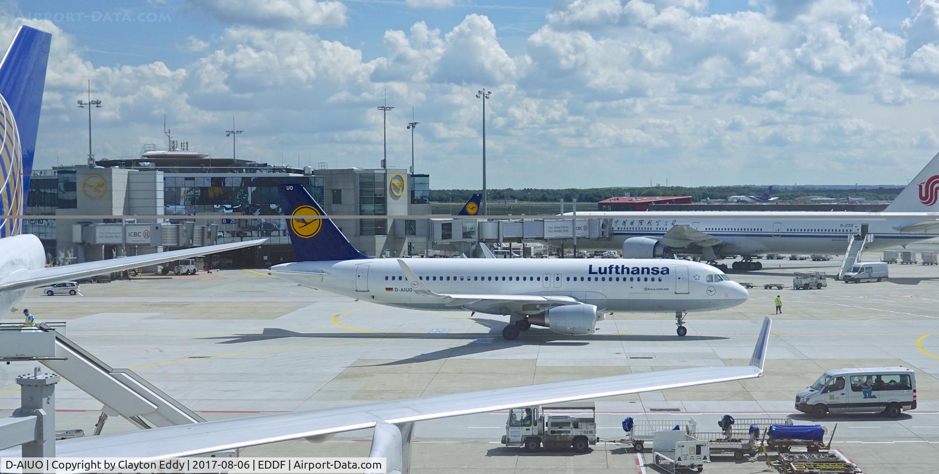 D-AIUO, 2015 Airbus A320-214 C/N 6636, Frankfurt Airport 2017.