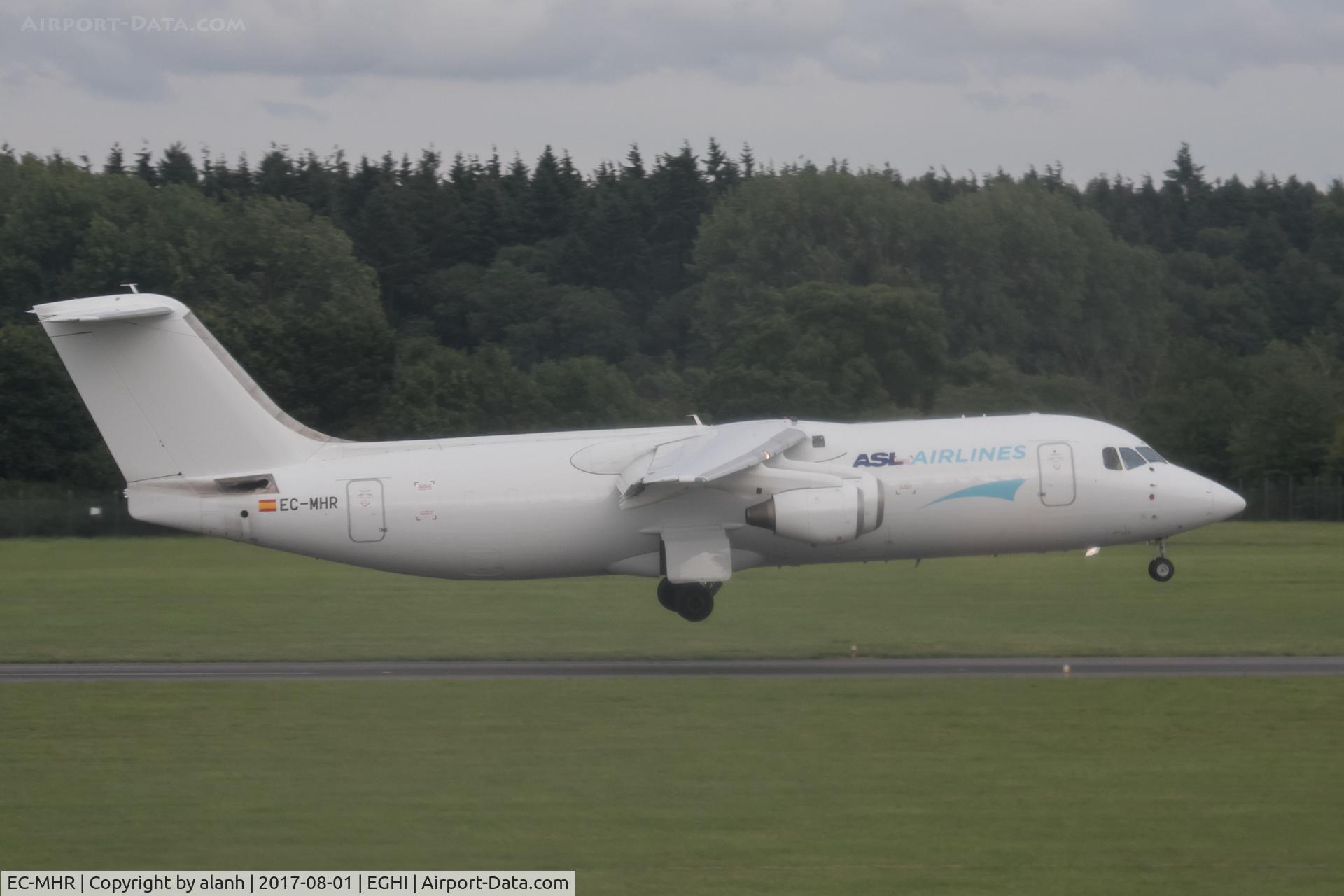EC-MHR, 1990 British Aerospace BAe.146-300 C/N E3166, Departing Southampton
