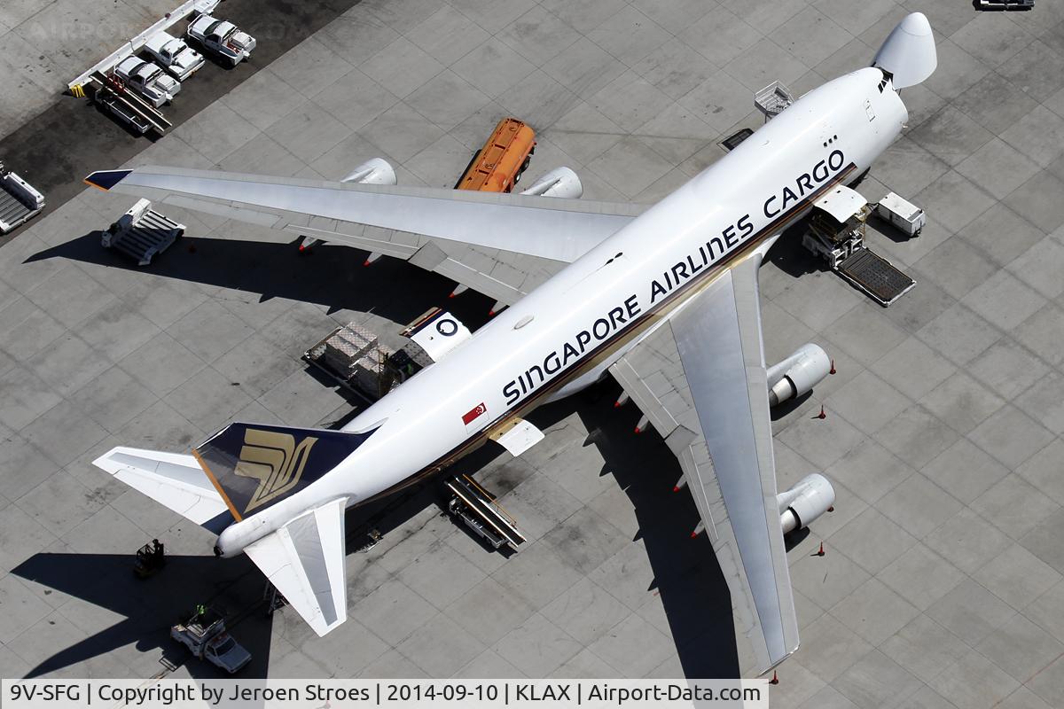 9V-SFG, 1998 Boeing 747-412F/SCD C/N 26558, klax