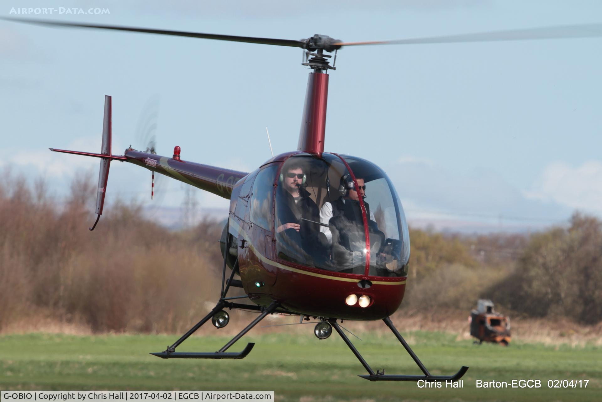 G-OBIO, 1990 Robinson R22 Beta C/N 1402, at Barton
