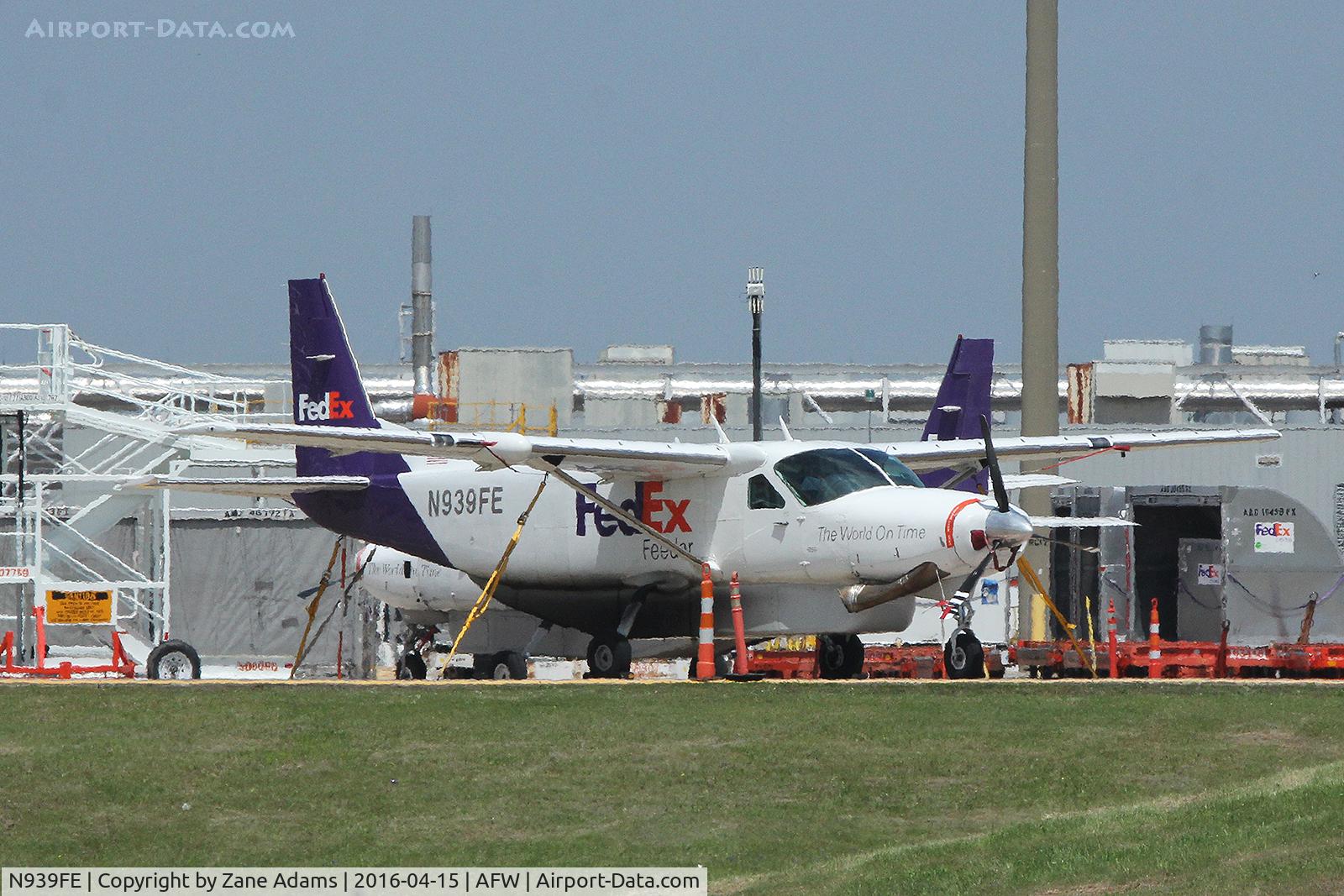 N939FE, 1989 Cessna 208B C/N 208B0180, At Alliance Airport - Fort Worth,TX