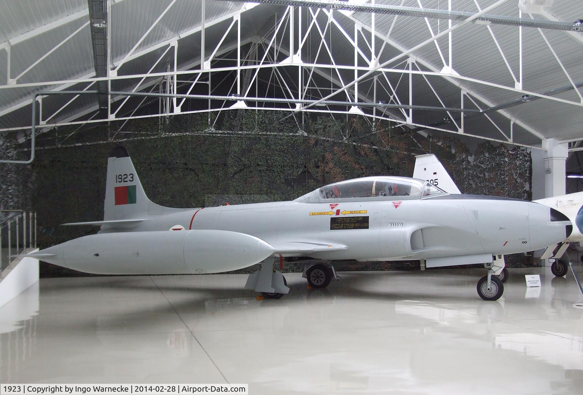 1923, 1957 Lockheed T-33A Shooting Star C/N 580-1189, Lockheed T-33A at the Museu do Ar, Sintra