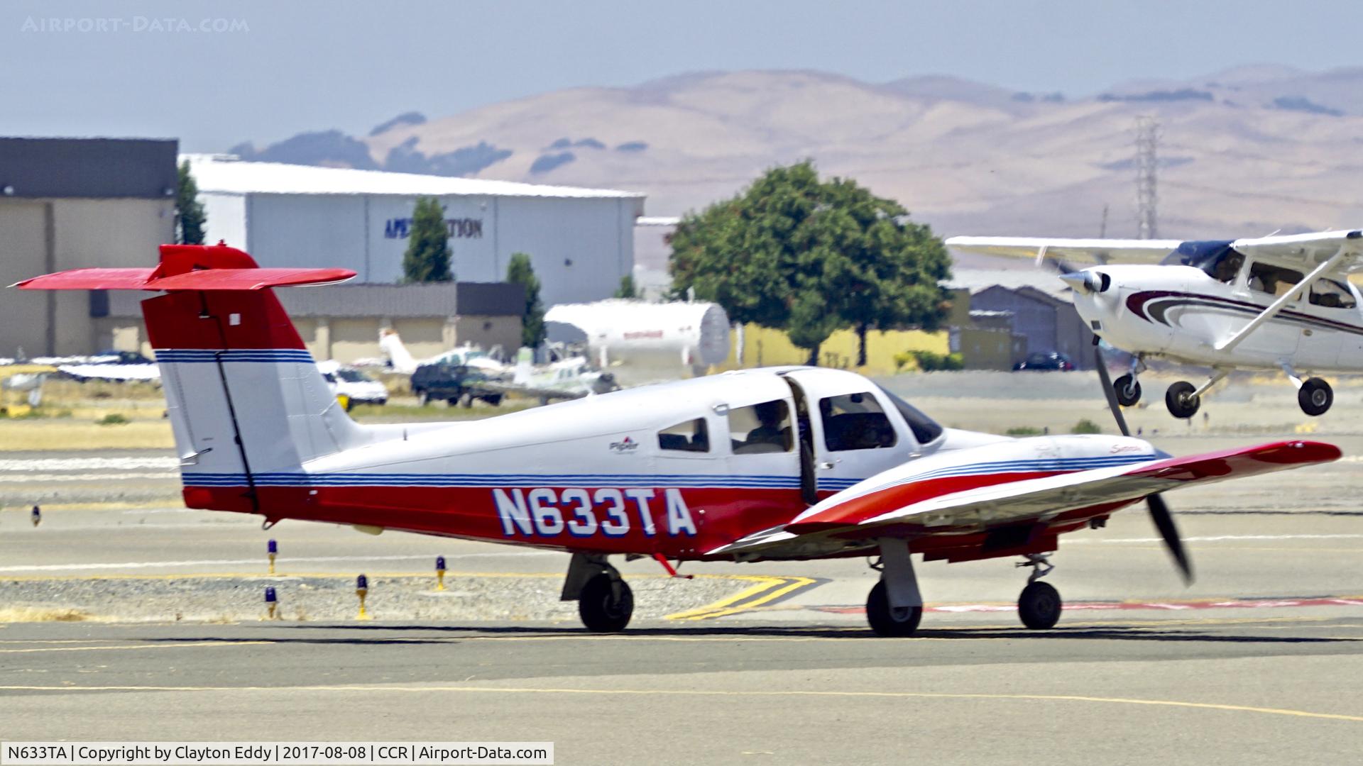 N633TA, 2001 Piper PA-44-180 Seminole C/N 4496052, Buchanan Field Concord California. 2017.
