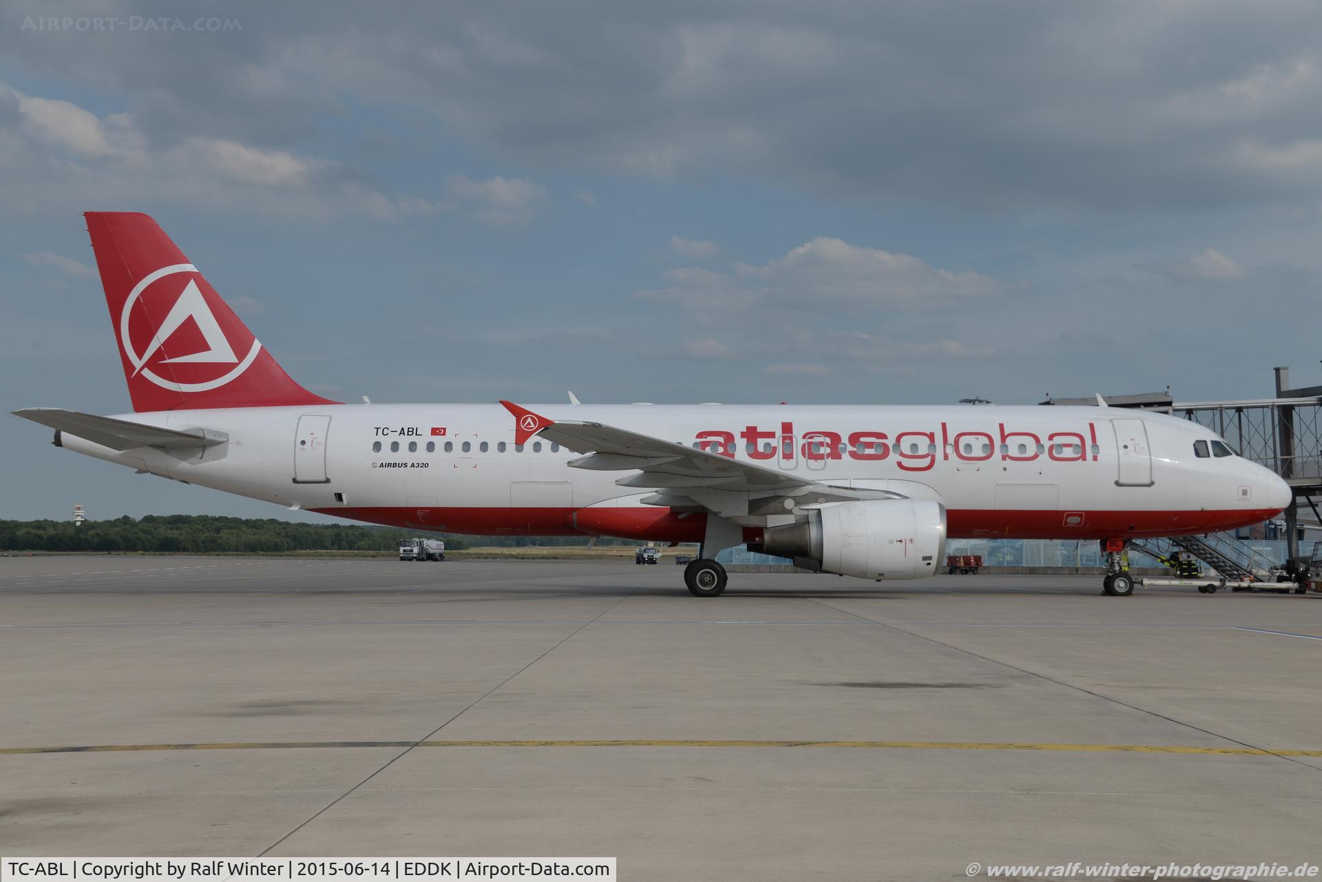 TC-ABL, 2001 Airbus A320-214 C/N 1390, Airbus A320-214 - KK KKK AltlasJet Atlasglobal - 1390 - TC-ABL - 14.06.2015 - CGN