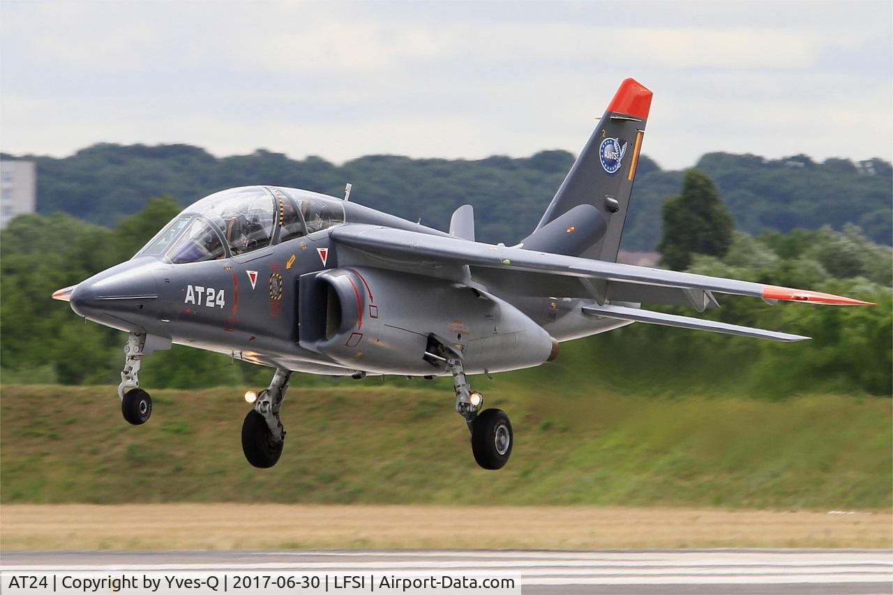 AT24, Dassault-Dornier Alpha Jet 1B C/N B24/1100, Belgian Air Force Dassault-Dornier Alpha Jet 1B, Landing rwy 29, St Dizier-Robinson Air Base 113 (LFSI) Open day 2017