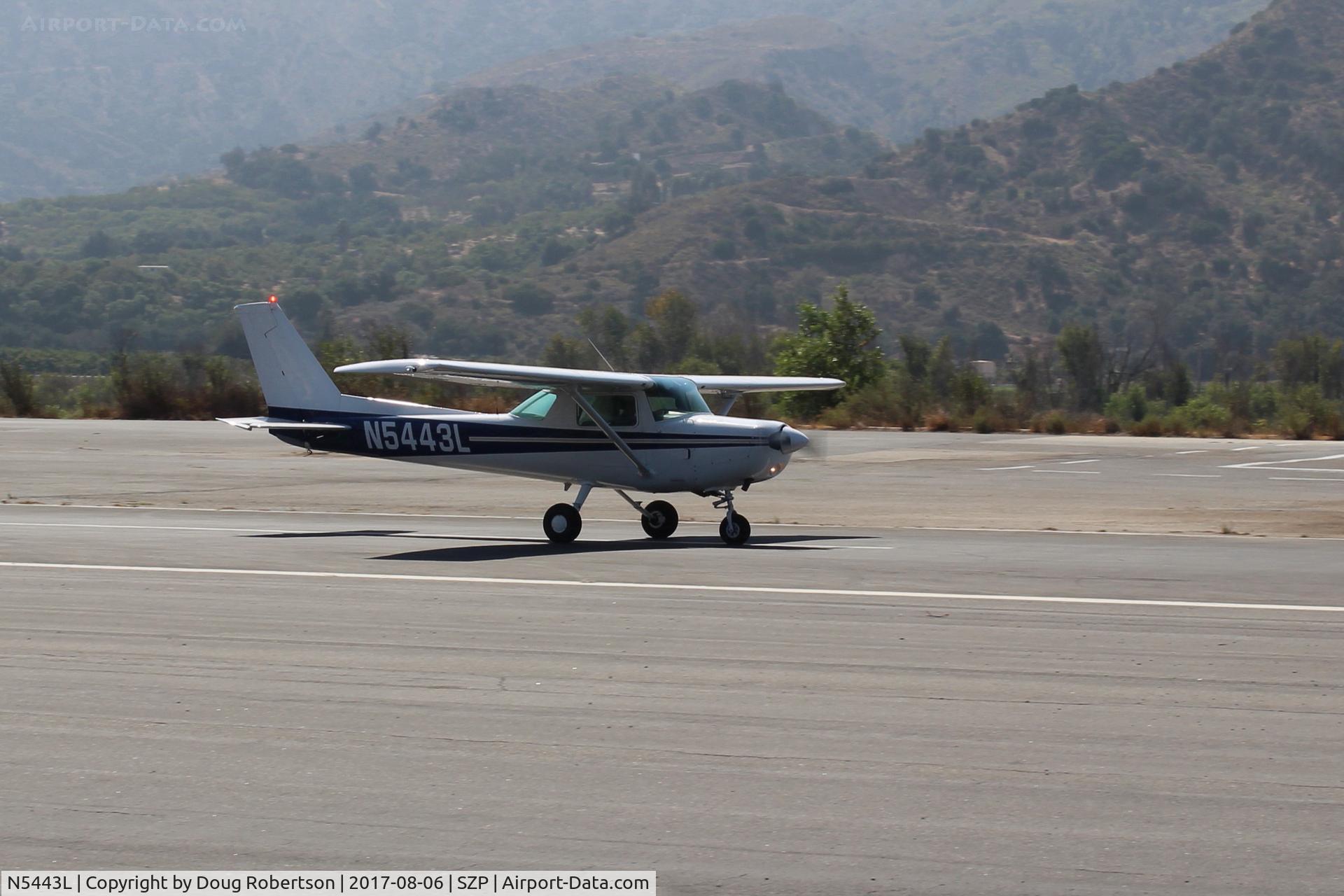 N5443L, 1980 Cessna 152 C/N 15284315, 1980 Cessna 152, Lycoming O-235 115 Hp, landing roll Rwy 22