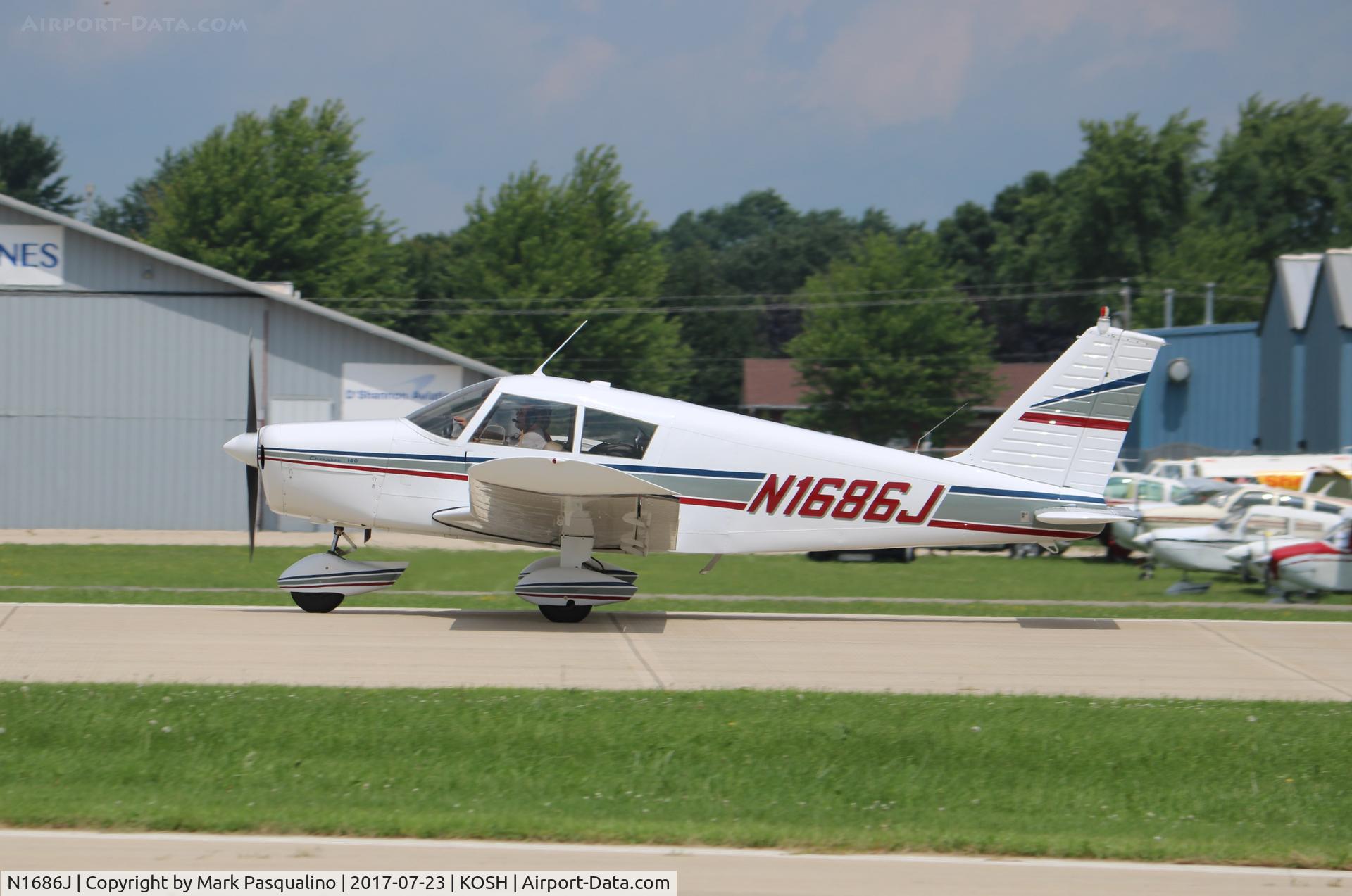 N1686J, 1967 Piper PA-28-140 Cherokee C/N 28-24088, Piper PA-28-140