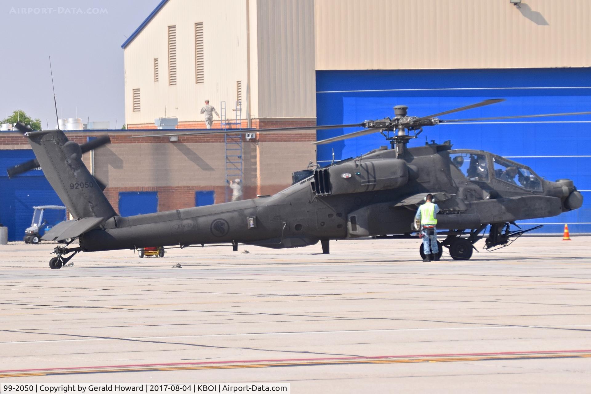 99-2050, 1999 Boeing AH-64D Apache C/N SN001, Arriving at Idaho ANG ramp. 120th Squadron, Royal Singapore Air Force.