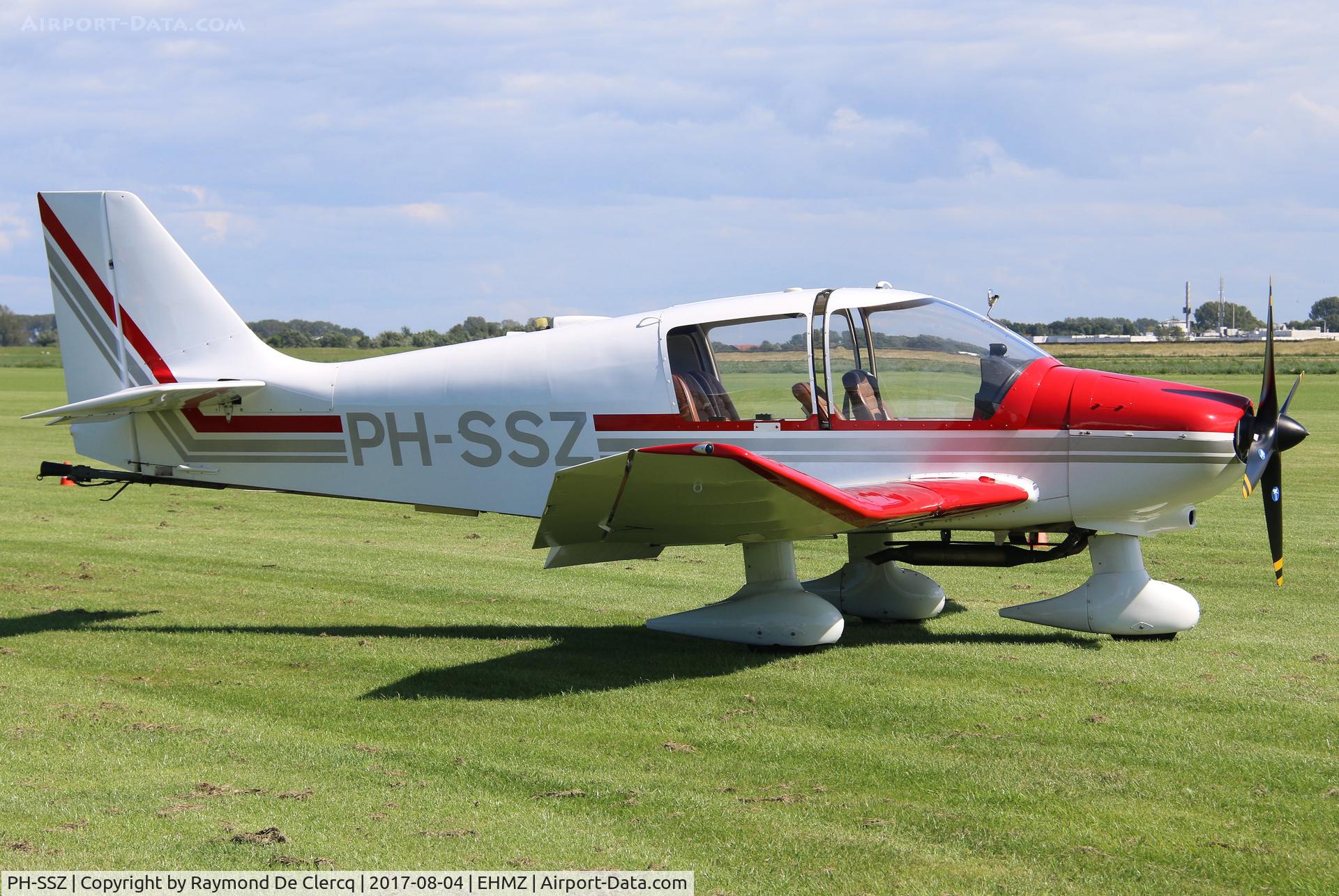 PH-SSZ, Robin DR-400-180 Regent Regent C/N 1112, Glider tug.