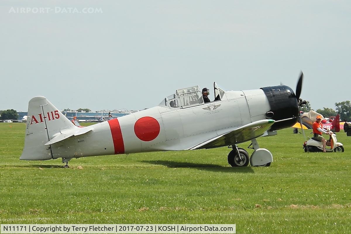 N11171, 1942 North American AT-6B Texan C/N 84-7800, At 2017 EAA Airventure at Oshkosh