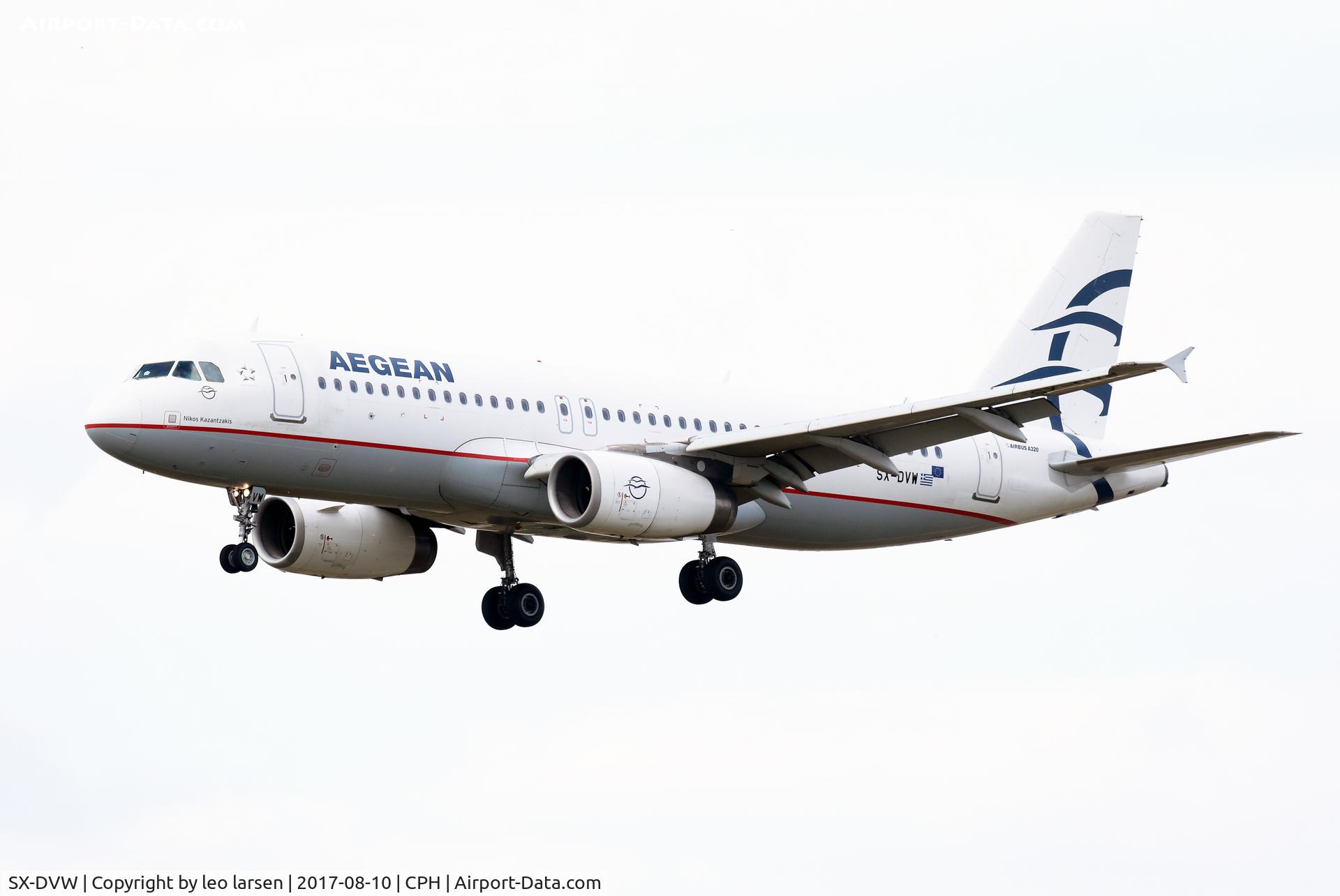 SX-DVW, 2009 Airbus A320-232 C/N 3785, Copenhagen 10.8.2017