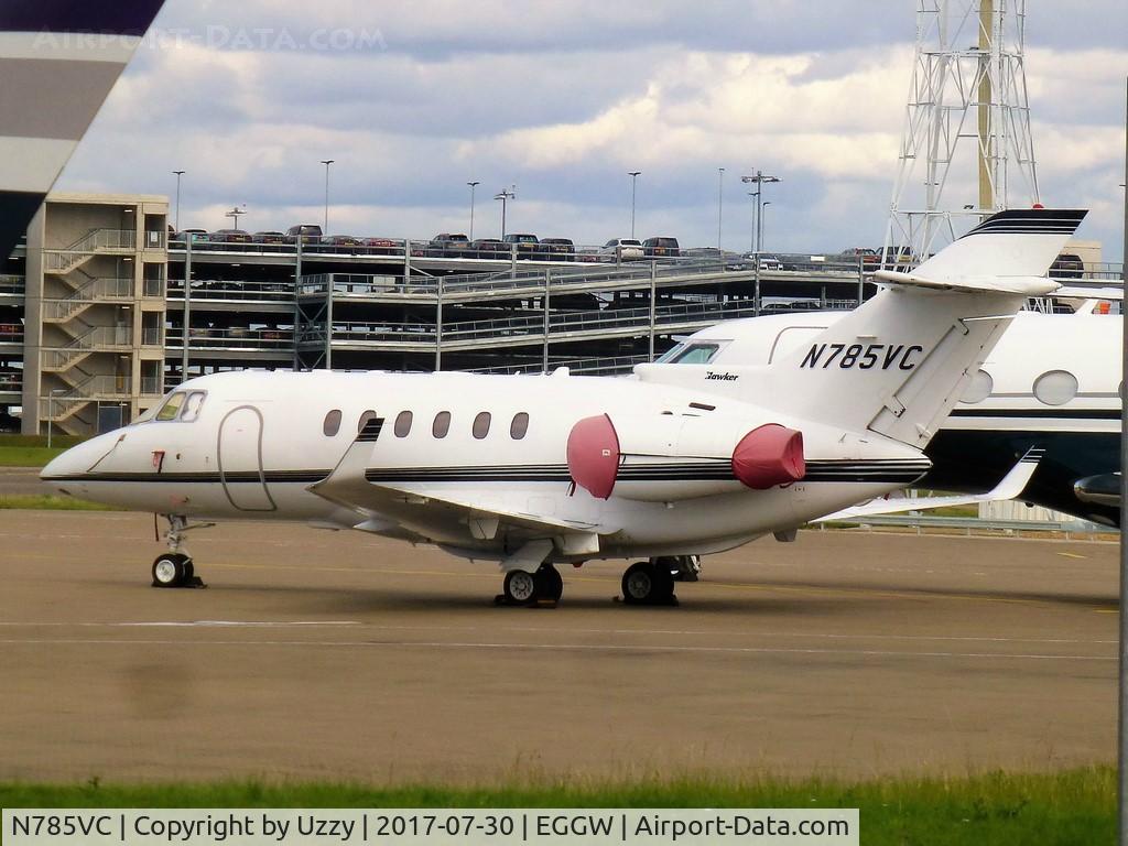 N785VC, 2006 Raytheon Hawker 850XP C/N 258785, On Signatures apron
