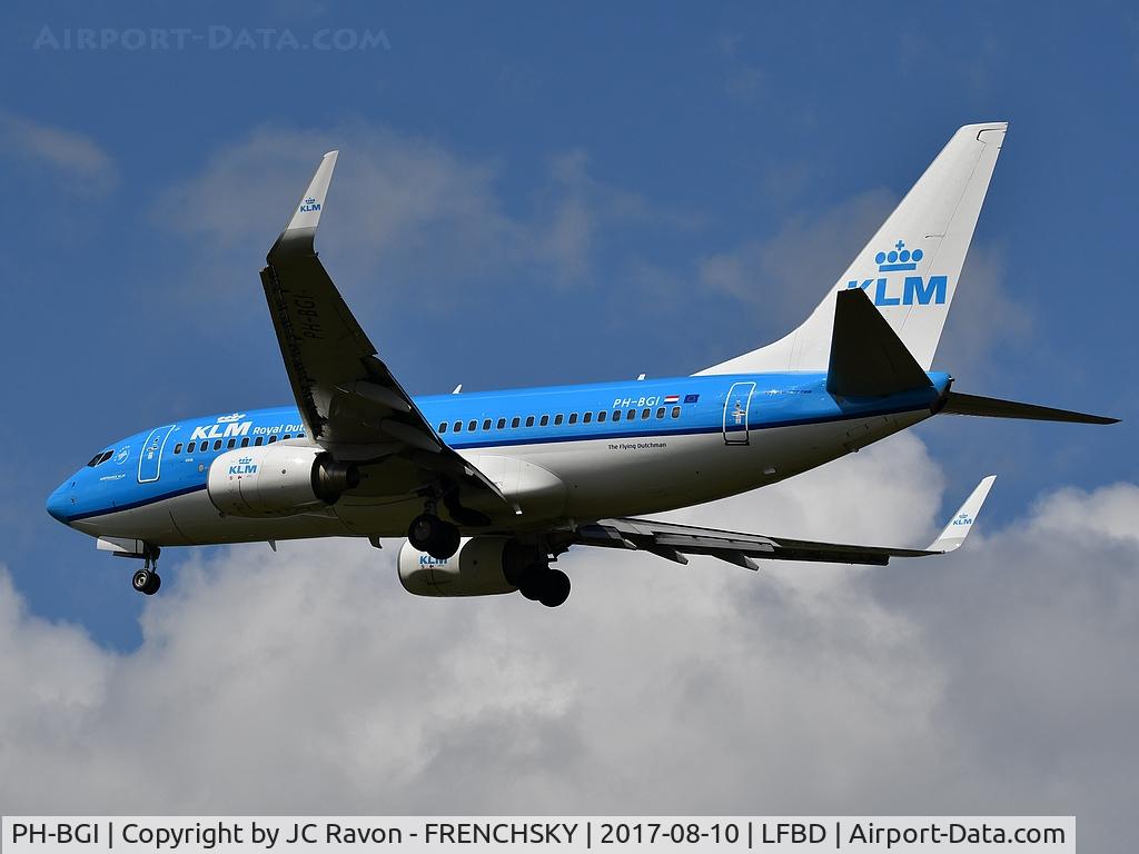 PH-BGI, 2010 Boeing 737-7K2 C/N 30364, KLM 1317 from Amsterdam landing runway 29