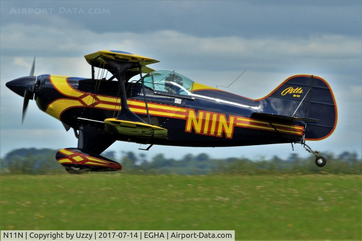 N11N, 1988 Pitts S-1T Special C/N 1051, Arriving for aerobatic comp.