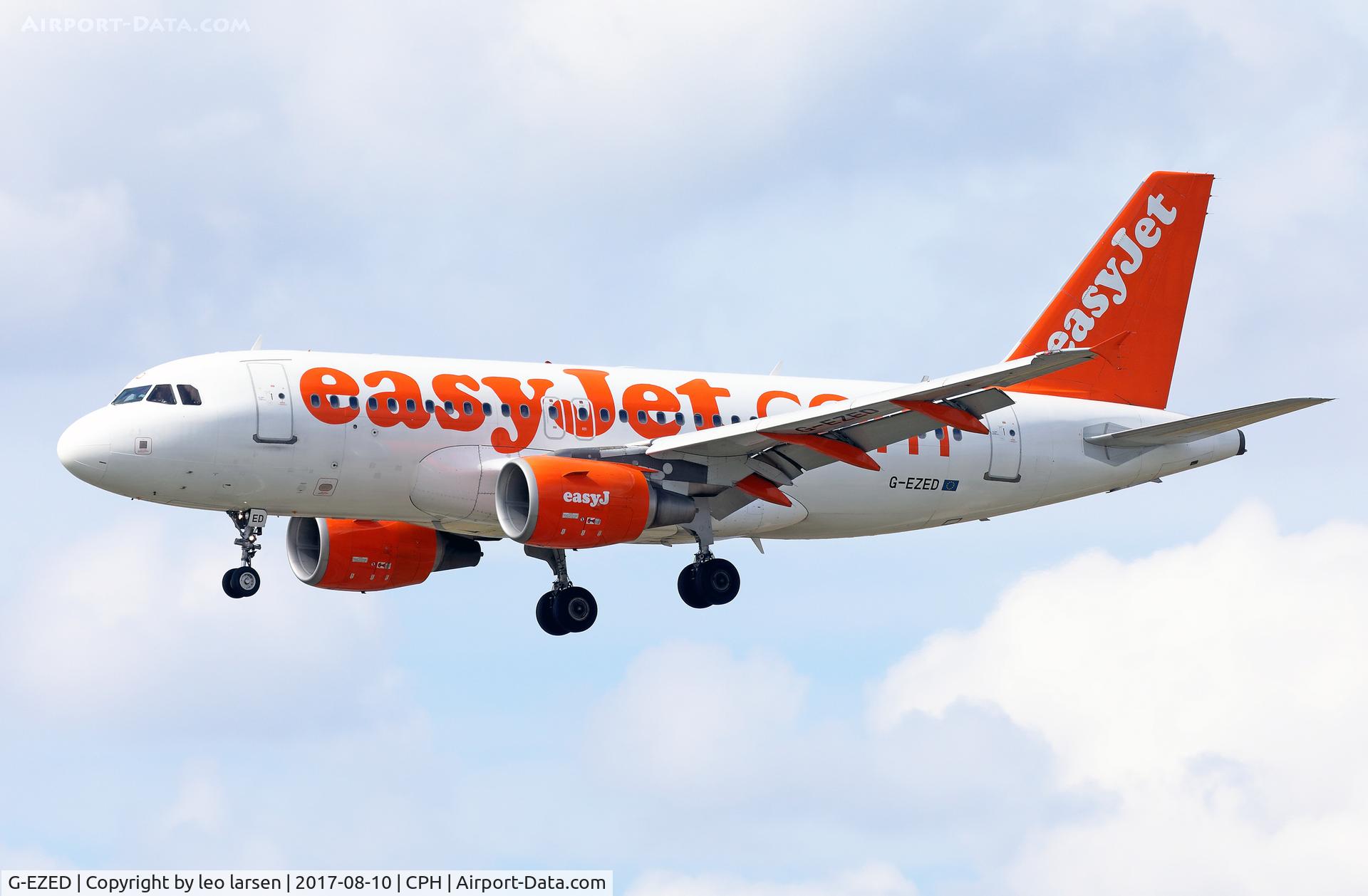 G-EZED, 2004 Airbus A319-111 C/N 2170, Copenhagen 10.8.2017