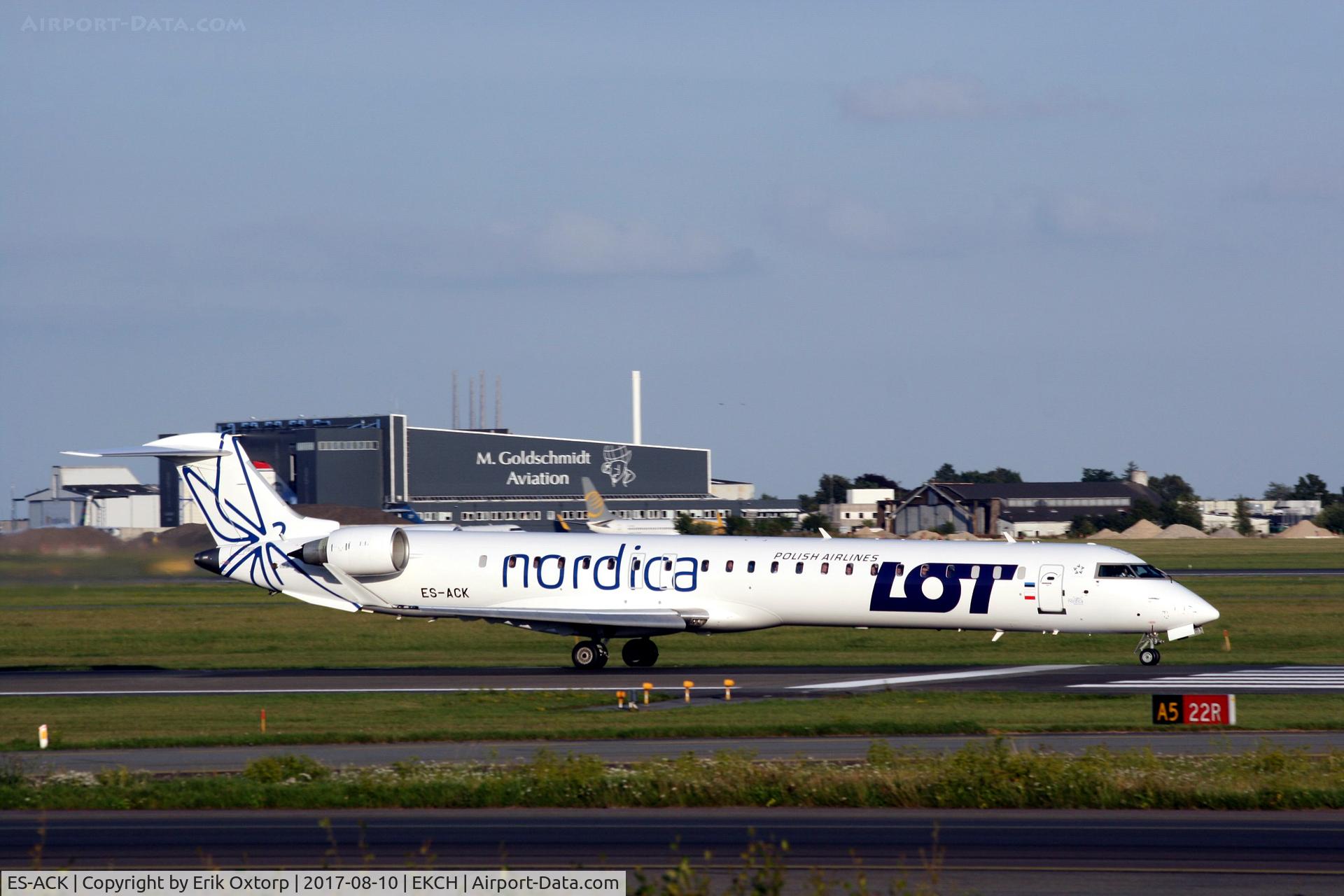 ES-ACK, 2009 Bombardier CRJ-900 (CL-600-2D24) C/N 15211, ES-ACK taking off rw 22R