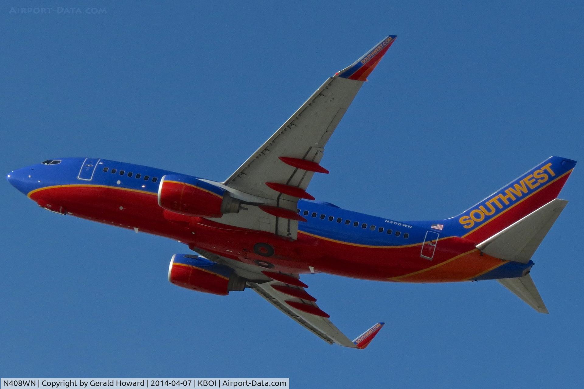 N408WN, 2001 Boeing 737-7H4 C/N 27895, Departing RWY 10L.