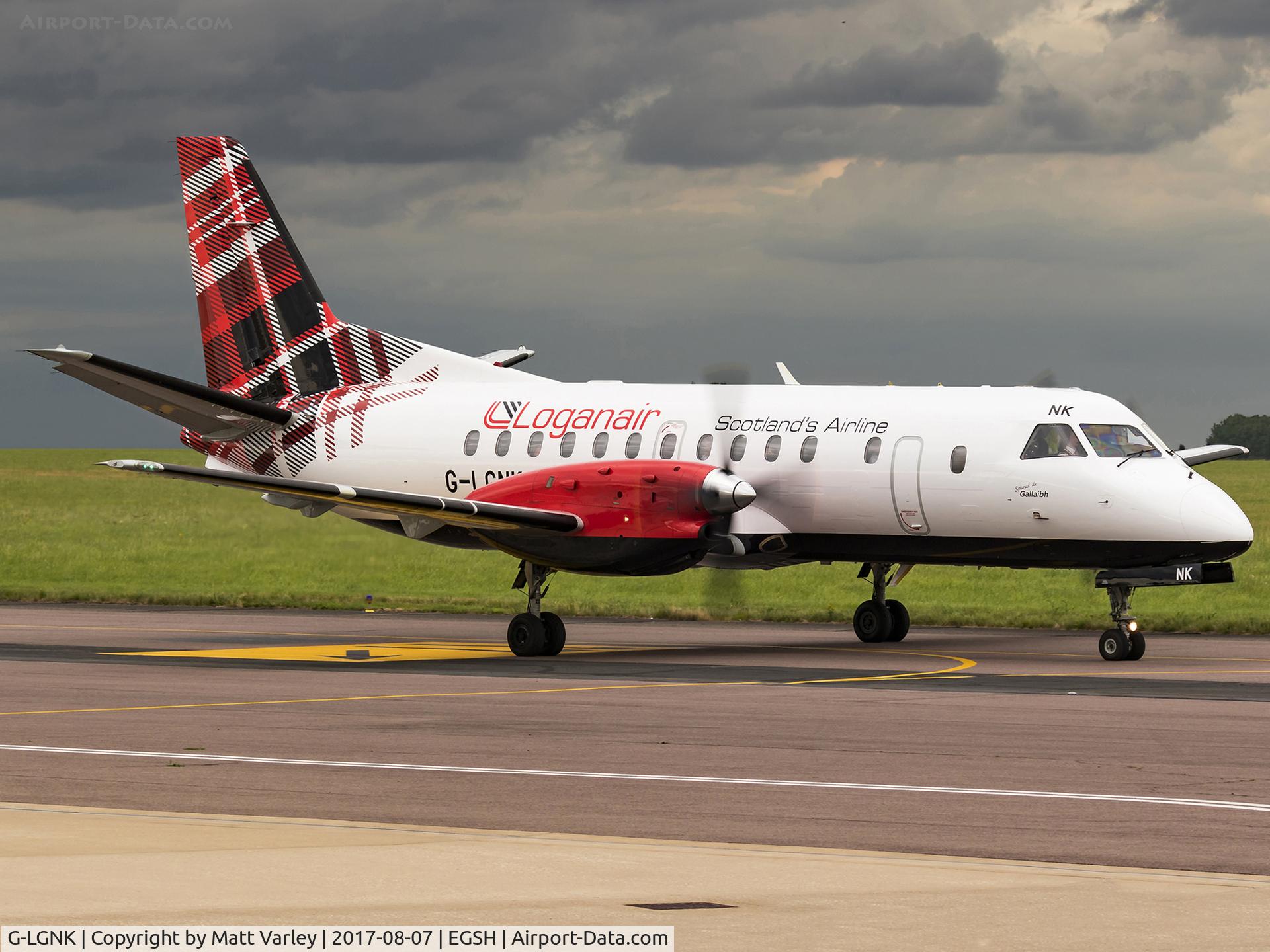 G-LGNK, 1990 Saab 340B C/N 340B-185, Taxiing to stand @ NWI
