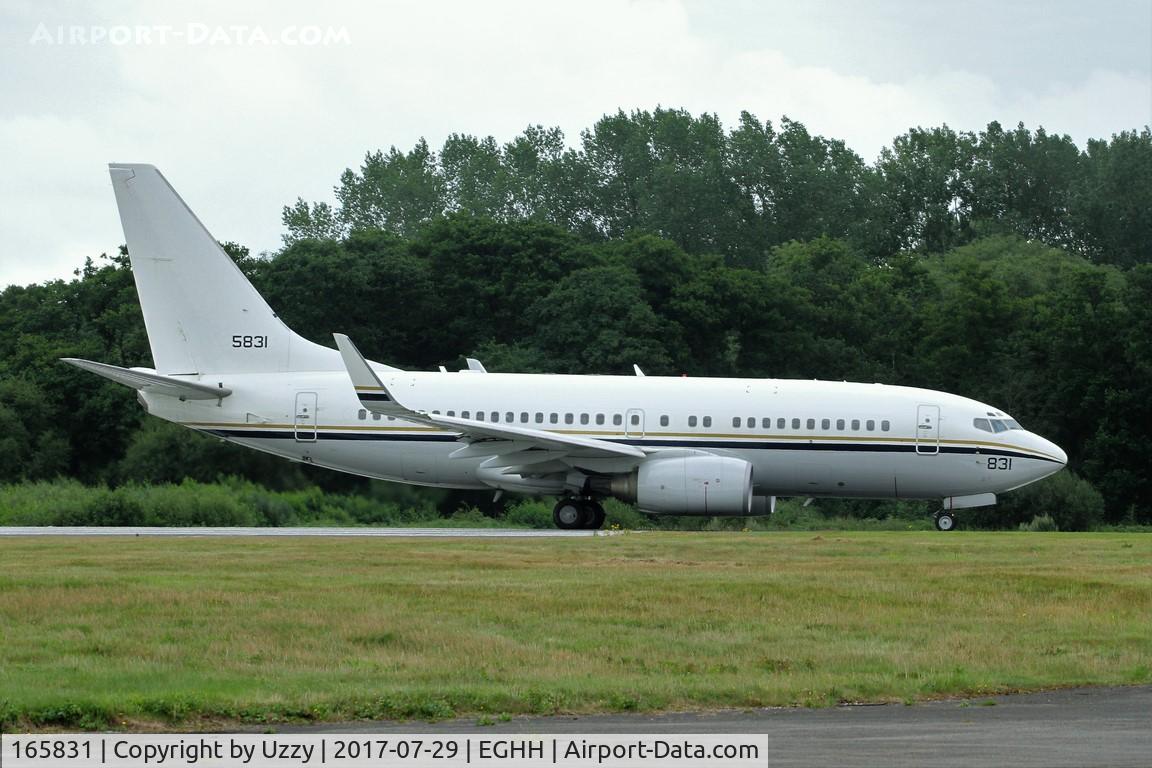 165831, 2000 Boeing C-40A Clipper (737-fAF) C/N 30200, USN carrier support.