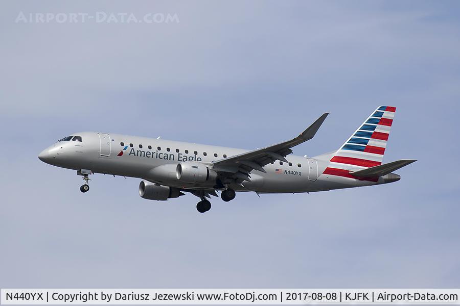 N440YX, 2014 Embraer 175LR (ERJ-170-200LR) C/N 17000435, Embraer ERJ-175LR (ERJ-170-200 LR), N440YX