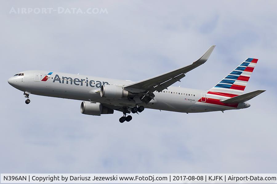 N396AN, 1999 Boeing 767-323/ER C/N 29603, Boeing 767-323/ER - American Airlines  C/N 29603, N396AN