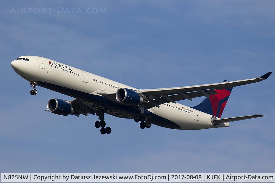 N825NW, 2015 Airbus A330-302 C/N 169, Airbus A330-302 - Delta Air Lines  C/N 1679, N825NW