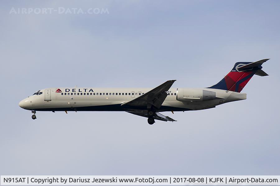 N915AT, 2001 Boeing 717-200 C/N 55085, Boeing 717-231 - Delta Air Lines  C/N 55085, N915AT