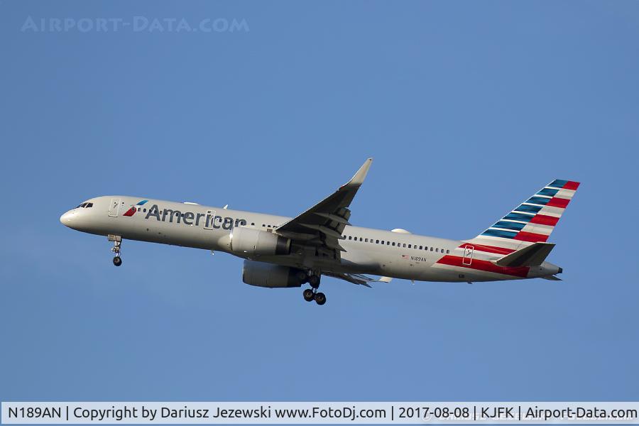N189AN, 2001 Boeing 757-223 C/N 32383, Boeing 757-223 - American Airlines  C/N 32383, N189AN