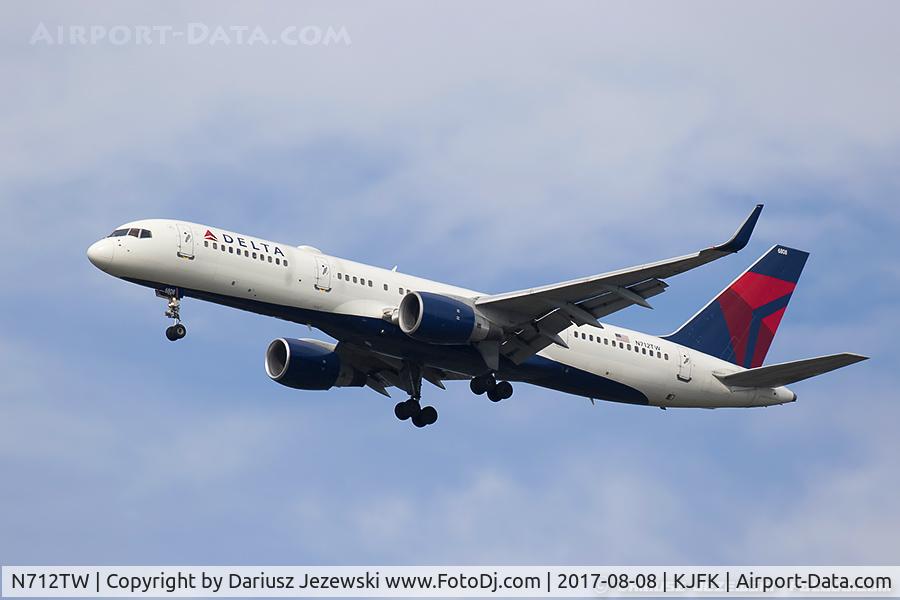 N712TW, 1997 Boeing 757-2Q8 C/N 27624, Boeing 757-2Q8 - Delta Air Lines  C/N 27624, N712TW