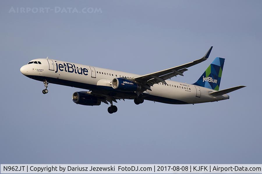 N962JT, 2016 Airbus A321-231 C/N 6988, Airbus A321-231 