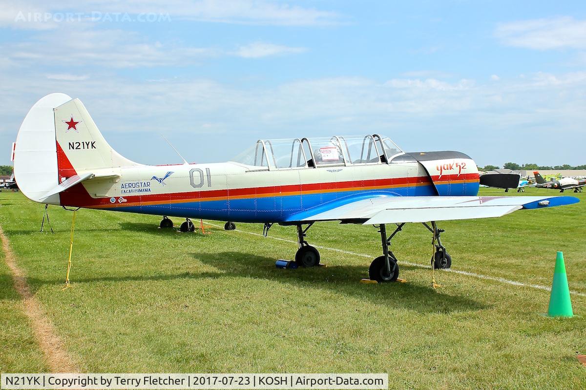 N21YK, 1992 Yakovlev Yak-52 C/N 9211609/01, At 2017 EAA Airventure at Oshkosh