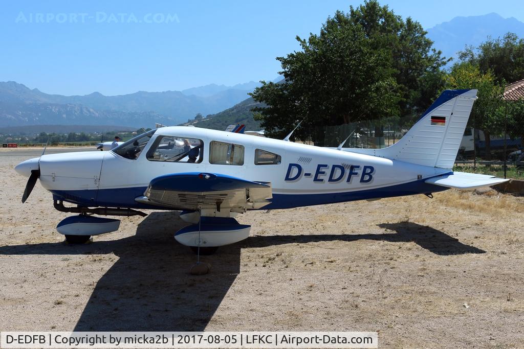 D-EDFB, Piper PA-28-181 C/N 288190131, Parked