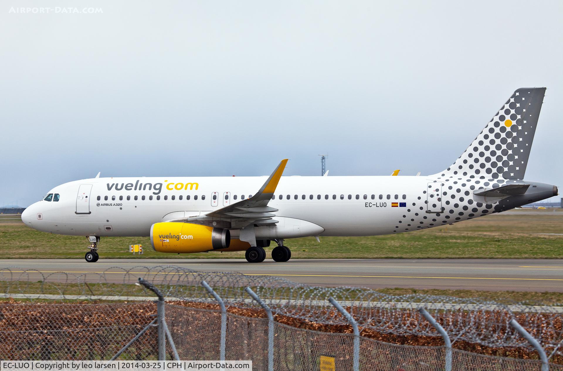 EC-LUO, 2013 Airbus A320-232 C/N 5530, Copenhagen 25.3.2014